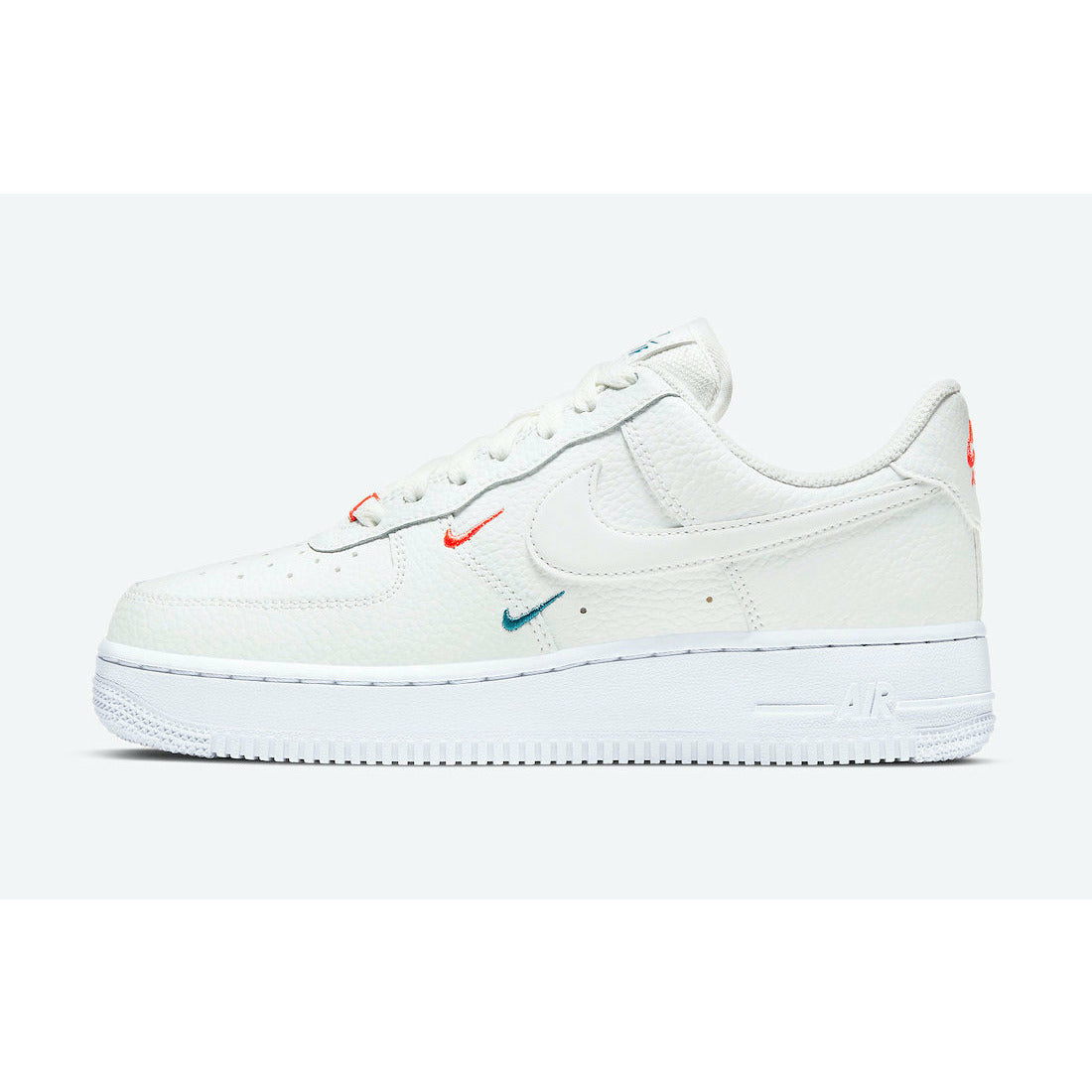 Nike Women's Air Force 1 Low Summit White Solar Red CT1989-101